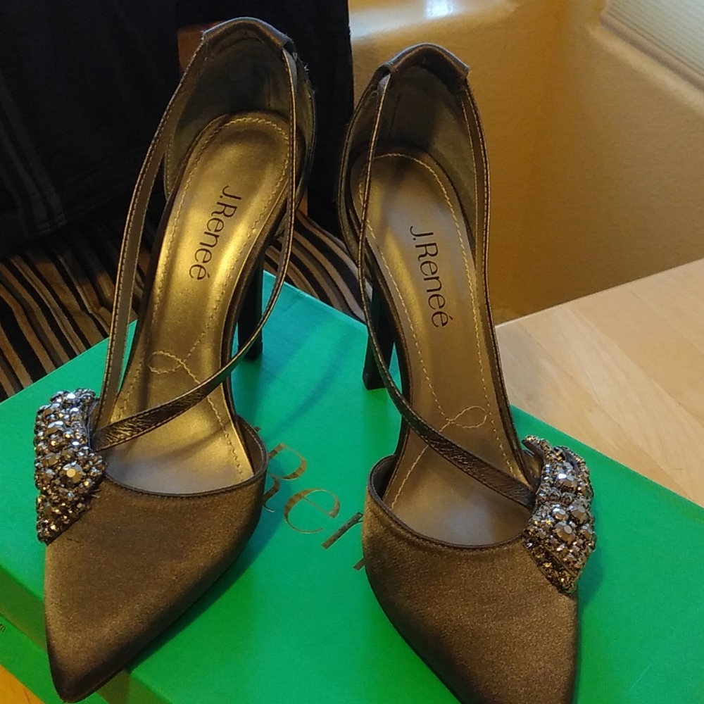 J.Renee Women grey bow heels shoes with strads